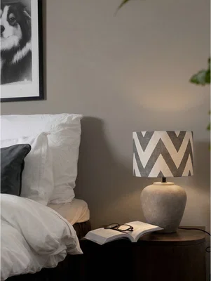 Sara Skärm 20cm med Lilly Bordslampa