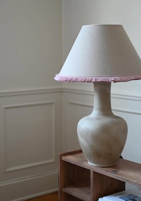 Carolin lampskärm med Dilbar bordslampa