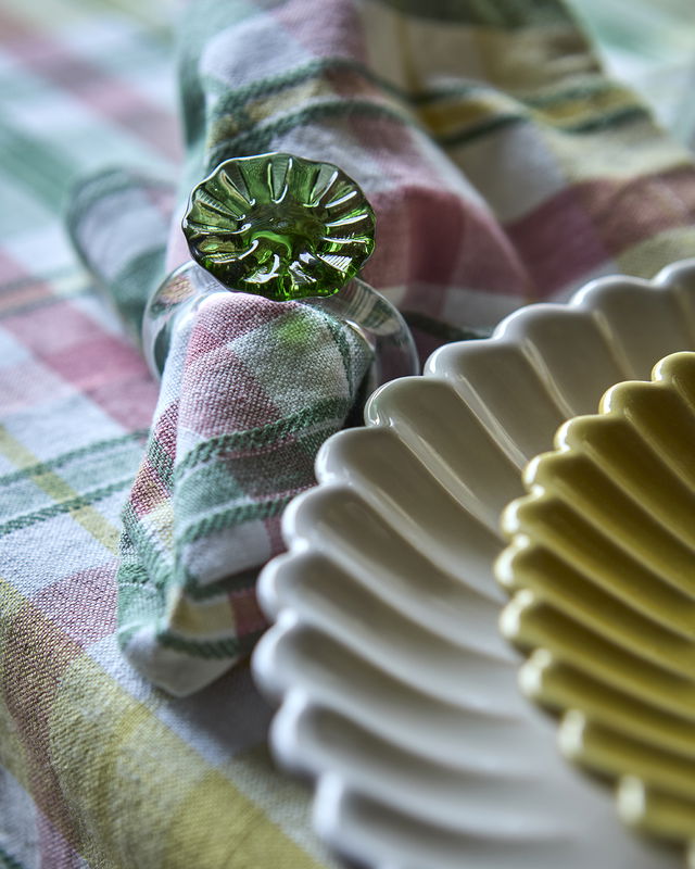 Hulda Tallrikar Elfenben