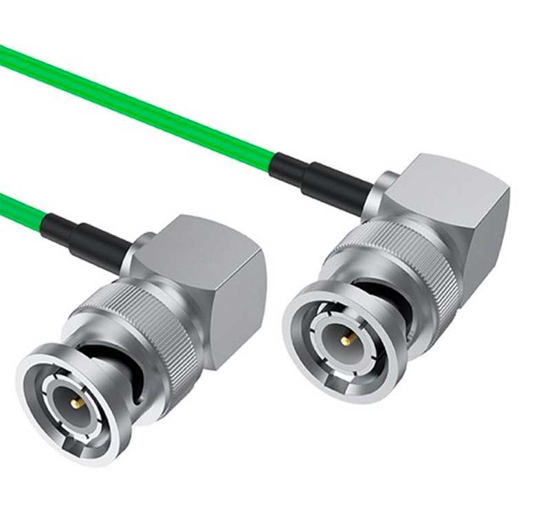 Högervinklad SDI Kabel 80cm Grön