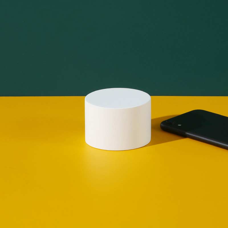 Stylingcylindrar – 4-pack vita cylindrar i plast för produktfotografering