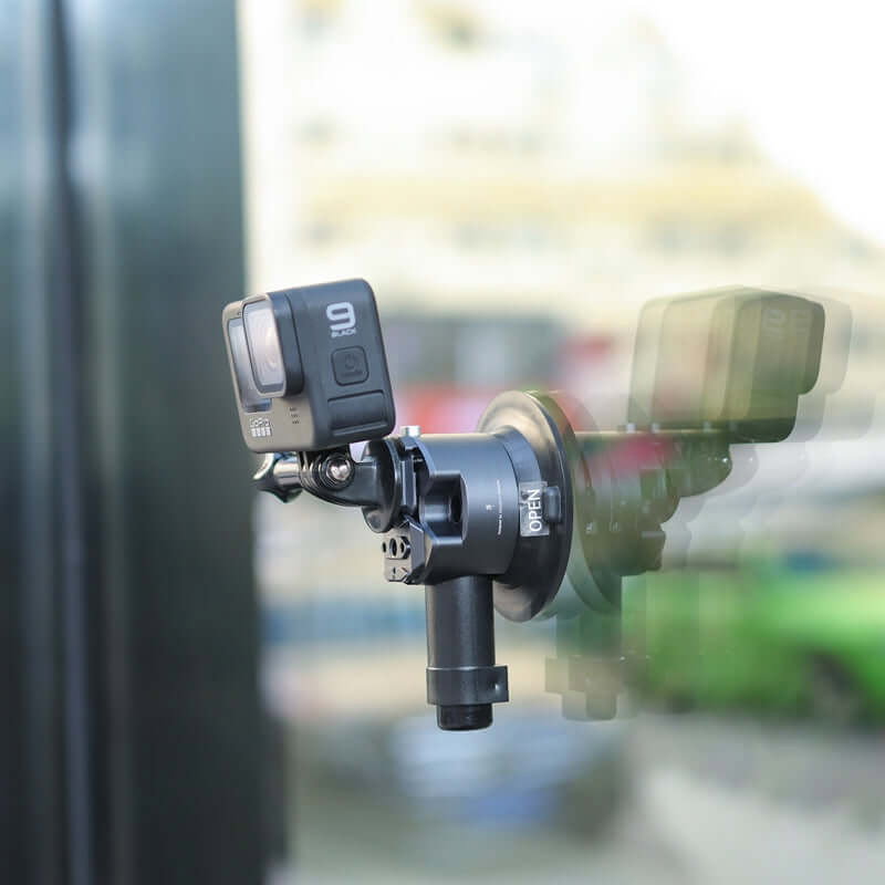 Montera actionkamera på glas