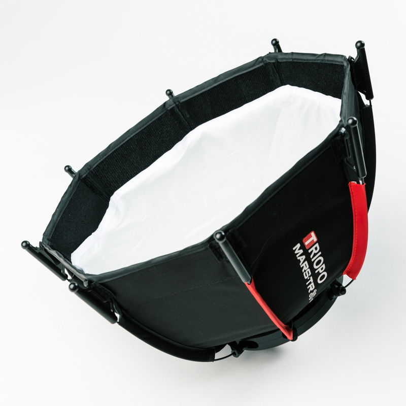 Softbox 30 cm som fälls upp på en sekund i flatpack Mini Bowens