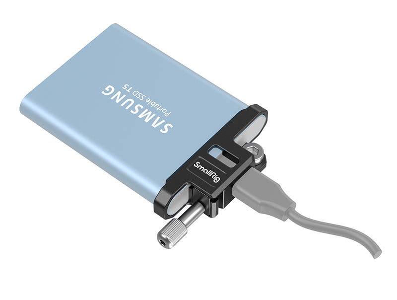 Fäste för Samsung T5 SSD på BMPCC 6K Pro