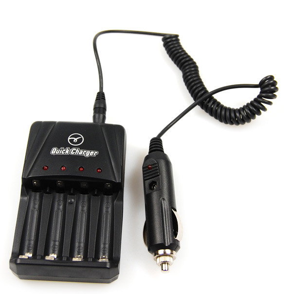 Laddare för 4 batterier (AA och AAA) (Laddare med ciggkabel)