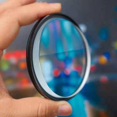 Foreground Blur One-Side Stretch Drag Effect Prism 77mm