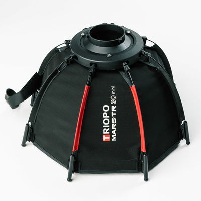 Softbox 30 cm som fälls upp på en sekund i flatpack Mini Bowens