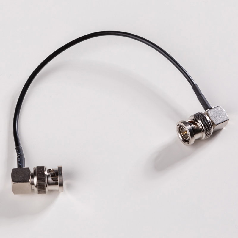 SDI Kabel Svart 20cm högervinkad kontakt