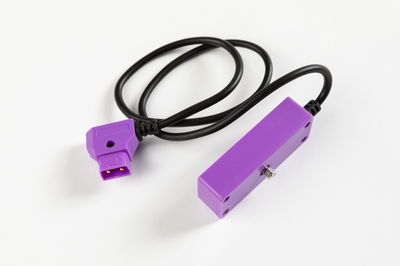 D-Tap Hub 4-port splitter med skruv
