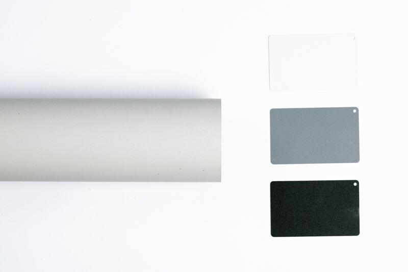 Ljusgrå pappersbakgrund 1.35 x 10 meter