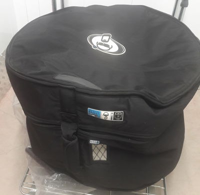 Protection racket 1426 26"b 14"dj