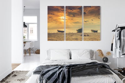 Ljuddämpande tavla - Boats on the beach at sunset