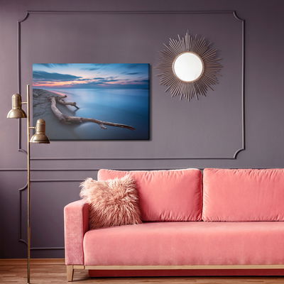 Ljuddämpande tavla - Woman on a vintage couch