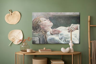 Ljuddämpande tavla - Sleeping young woman