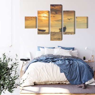 Ljuddämpande tavla - Boats on the beach at sunset