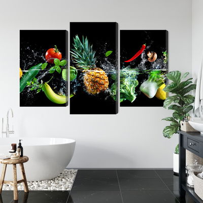 Ljuddämpande tavla - Fresh vegetables in the water