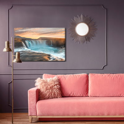 Ljuddämpande tavla - A majestic waterfall