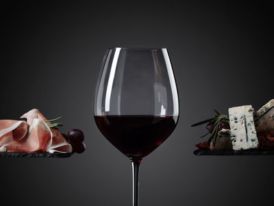 Ljuddämpande tavla - A glass of red wine