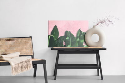 Ljuddämpande tavla - Tropical plants on a pink