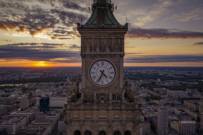 Ljuddämpande tavla - The clock over Warsaw