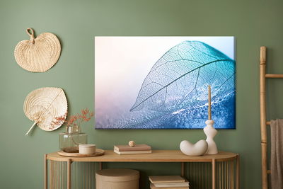 Ljuddämpande tavla - Leaf in macro scale in blue