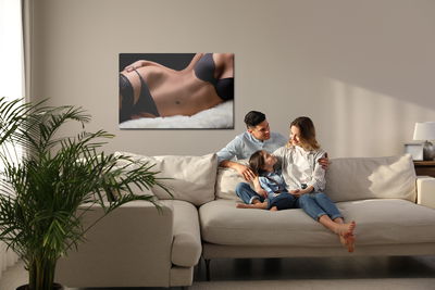 Ljuddämpande tavla - A woman in an intimate pose