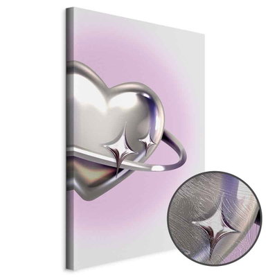 Schuin productaanzicht van Cosmic heart - silver heart. Het motief loopt door over de randen van het canvas. Een ronde detailopname toont het reliëf van het geloppervlak.