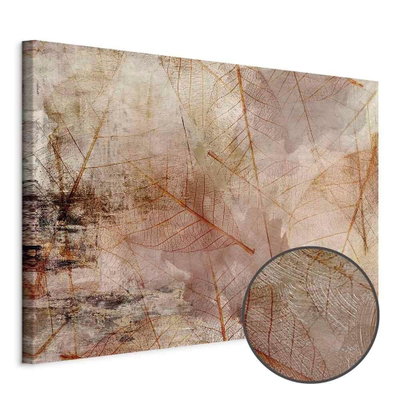 Schuin productaanzicht van Imprint of nature wide. Het motief loopt door over de randen van het canvas. Een ronde detailopname toont het reliëf van het geloppervlak.