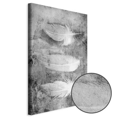 Schuin productaanzicht van Fleeting mystery. Het motief loopt door over de randen van het canvas. Een ronde detailopname toont het reliëf van het geloppervlak.