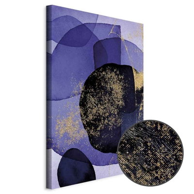 Schuin productaanzicht van Purple kaleidoscope. Het motief loopt door over de randen van het canvas. Een ronde detailopname toont het reliëf van het geloppervlak.