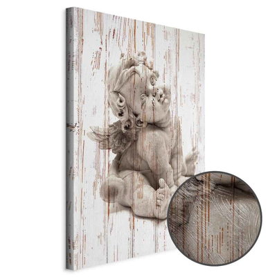 Schuin productaanzicht van Pensive cupid. Het motief loopt door over de randen van het canvas. Een ronde detailopname toont het reliëf van het geloppervlak.