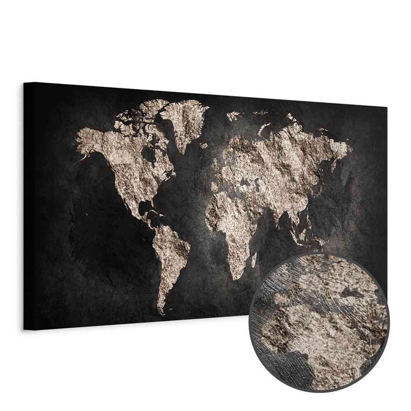 Produktvy av World full of secrets. En rund detaljförstoring visar den strukturerade gelytan.