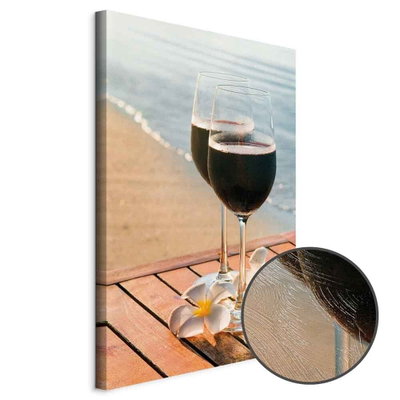 Schuin productaanzicht van Love refreshment. Het motief loopt door over de randen van het canvas. Een ronde detailopname toont het reliëf van het geloppervlak.