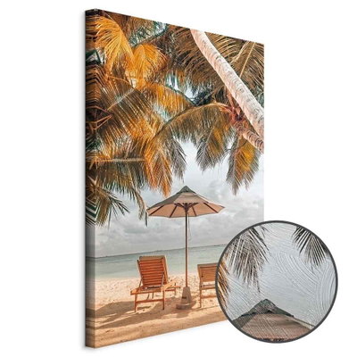 Schuin productaanzicht van Palm umbrella. Het motief loopt door over de randen van het canvas. Een ronde detailopname toont het reliëf van het geloppervlak.