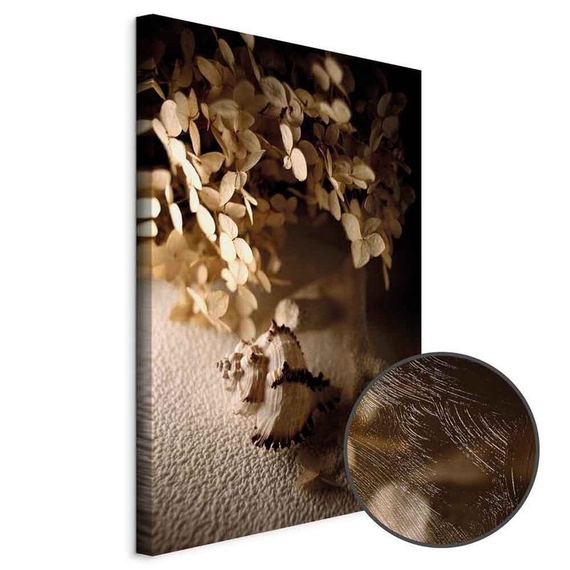 Produktvy av Humming seashell. En rund detaljförstoring visar den strukturerade gelytan.