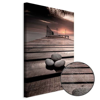 Schuin productaanzicht van September sunset. Het motief loopt door over de randen van het canvas. Een ronde detailopname toont het reliëf van het geloppervlak.