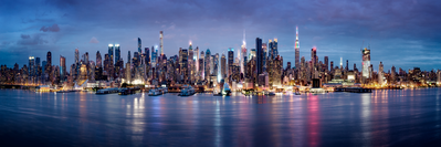 Vooraanzicht van New york nights. De volledige gedrukte compositie is te zien zonder het schuine productaanzicht of de detailopname van het geloppervlak.