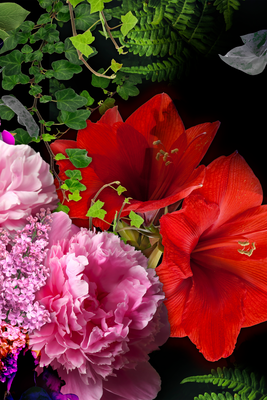 Vooraanzicht van Floral symphony. De volledige gedrukte compositie is te zien zonder het schuine productaanzicht of de detailopname van het geloppervlak.