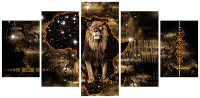 Vooraanzicht van Golden lion wide. De volledige gedrukte compositie is te zien op 5 canvasdelen met zichtbare tussenruimten.