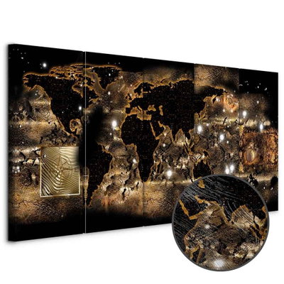 Schuin productaanzicht van World at night. De 5 canvasdelen vormen samen één compositie. Een ronde detailopname toont het reliëf van het geloppervlak.