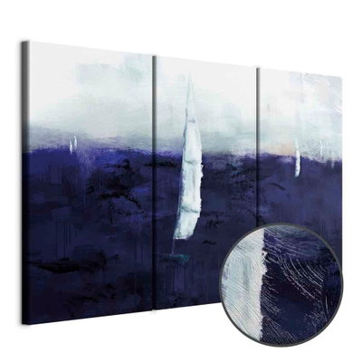 Schuin productaanzicht van Maritime memory. De 3 canvasdelen vormen samen één compositie. Een ronde detailopname toont het reliëf van het geloppervlak.