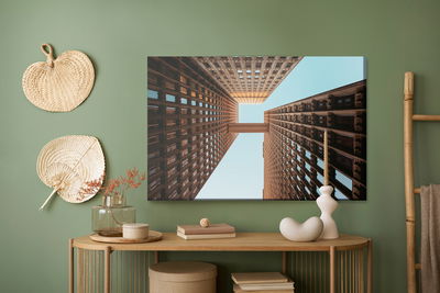 Ljuddämpande tavla - Huge building, view