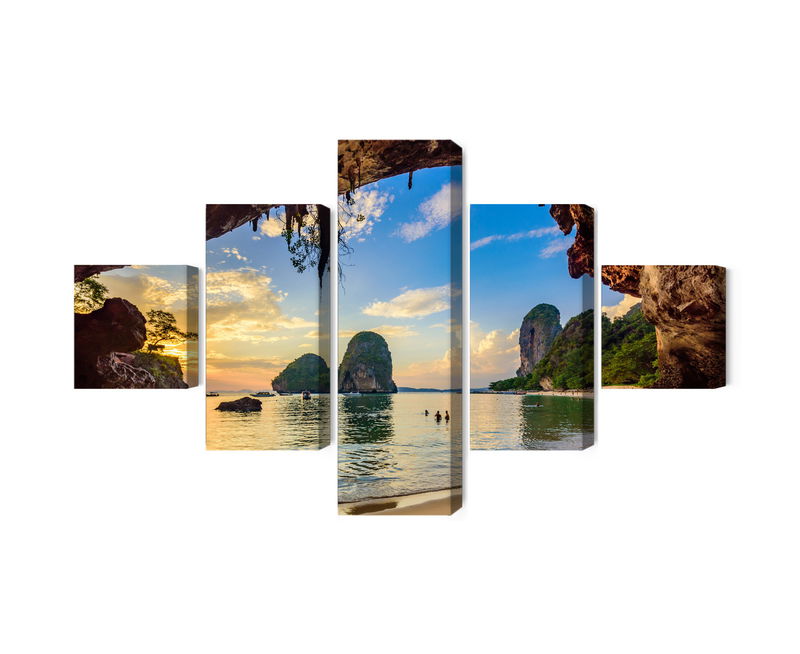 Ljuddämpande tavla - Sunset on a beach in thailand