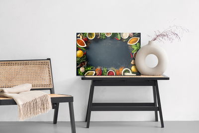 Ljuddämpande tavla - A composition of spices