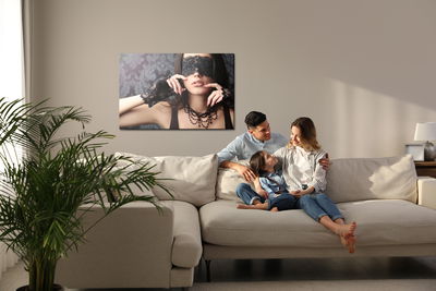 Ljuddämpande tavla - Woman with a blindfold