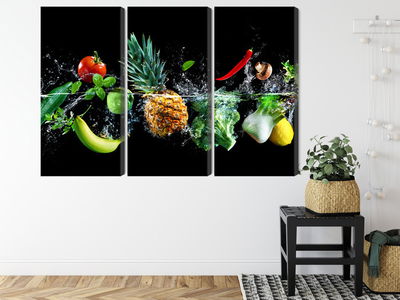 Ljuddämpande tavla - Fresh vegetables in the water