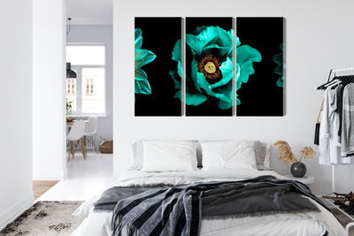 Ljuddämpande tavla - Turquoise flowers on a black