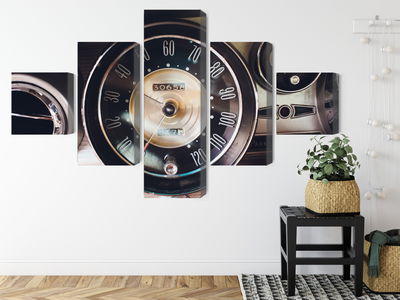 Ljuddämpande tavla - The dashboard in an old car