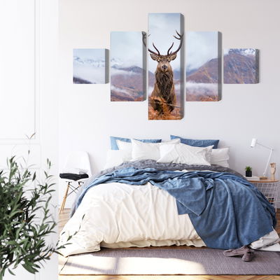 Ljuddämpande tavla - A deer on a background