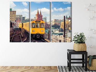 Ljuddämpande tavla - Yellow train in berlin